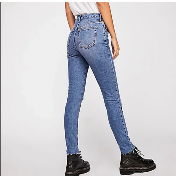 NWT Free People We The Free Stella High Rise Distressed Skinny Jeans Womens 27 - Picture 2 of 9